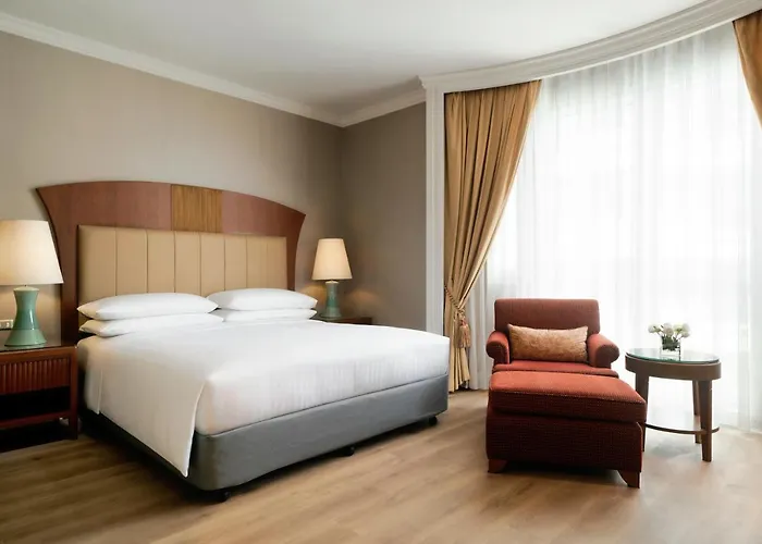 Mayfair, - Marriott Executive * Бангкок